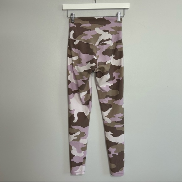 Offline By Aerie Real Me High Waisted Pink Brown Camo Leggings Women’s Medium - Picture 5 of 6